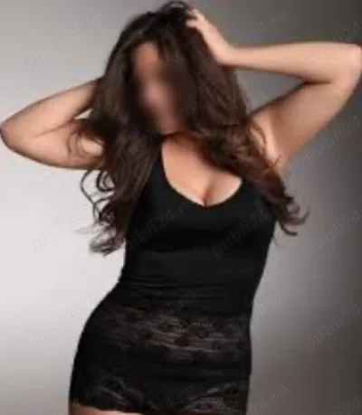 Experience Chastity Control with Damaris in Droitwich