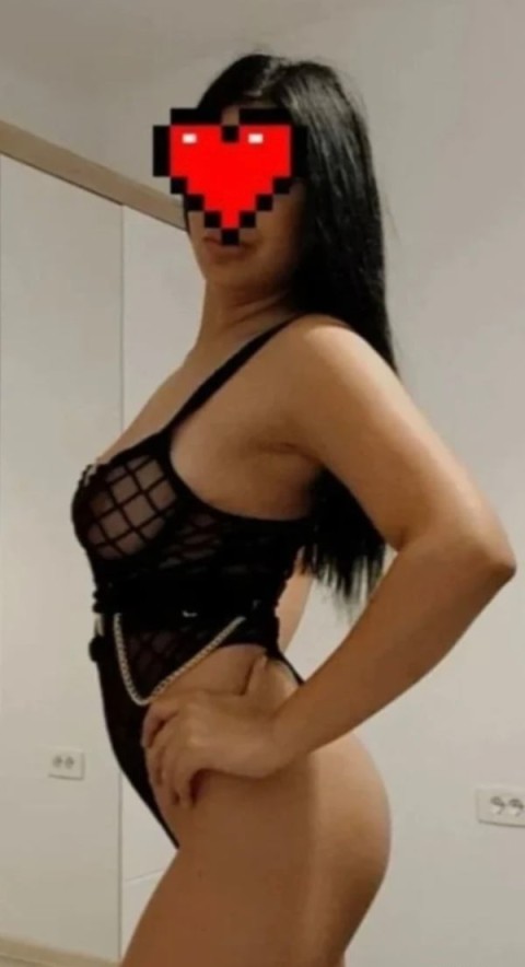Experience Duo Fun UK with Independent Escorts in Sandwell