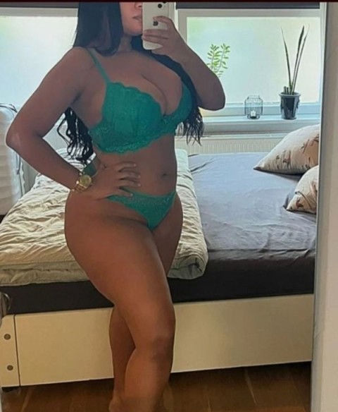 Experience Financial Domination with Alina in Kidderminster