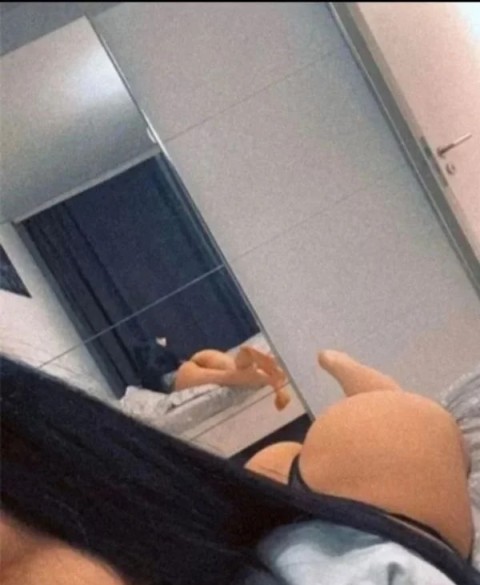 Experience hotel visits with an enchanting escort in Derby