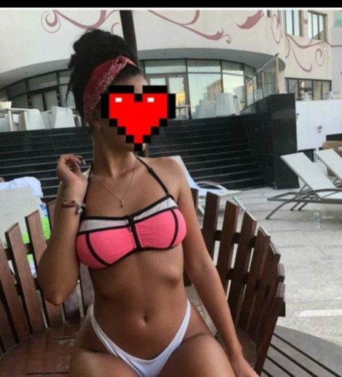 Experience Leeds Massage with Vanesa’s Natural Charm