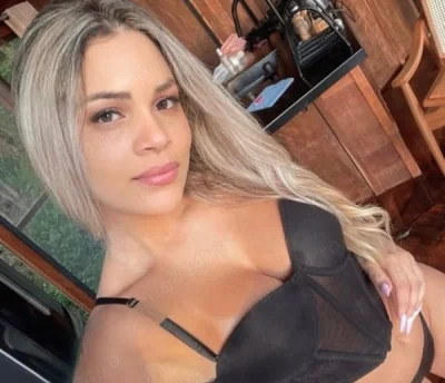 Experience Premium VIP Service with a Social Companion in Alvechurch