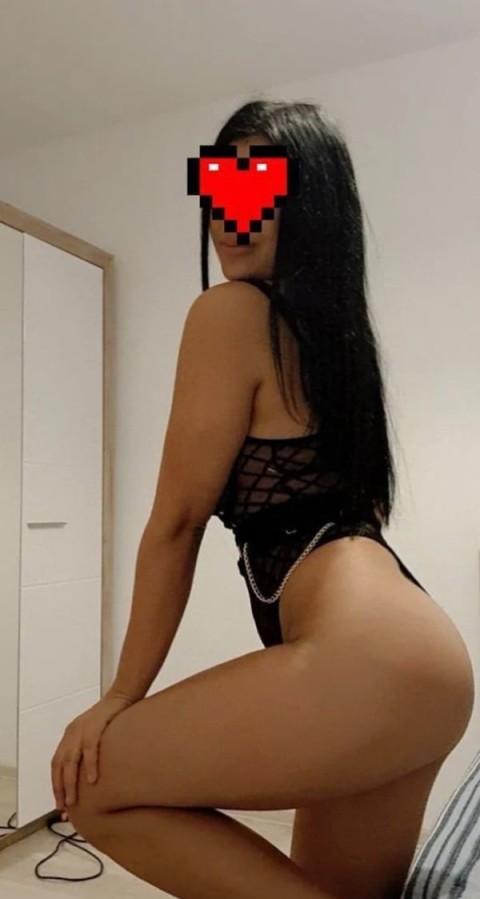 Experience Size 10 Girls for Discreet Delights in Leicester