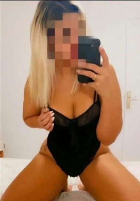 Experience the Charm of Brunette Escorts in Coventry