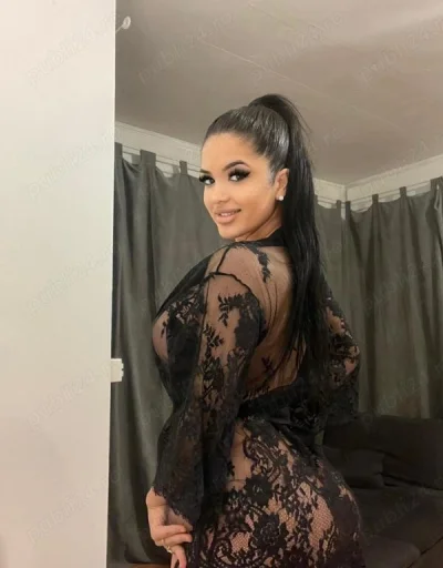 Experience the East Midlands with a Charming Escort