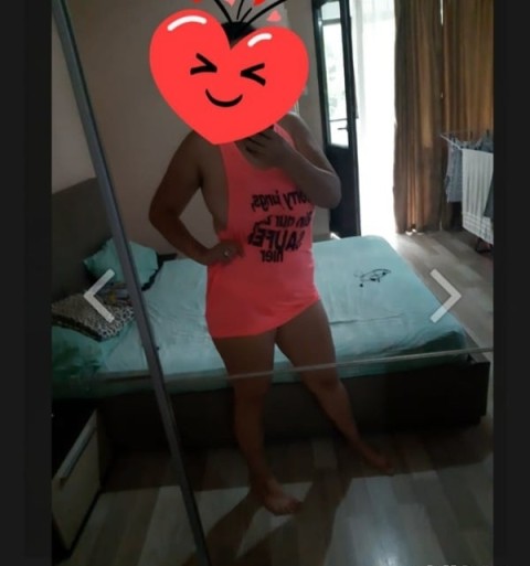 Experience the Girlfriend Experience with Oana in Leicester