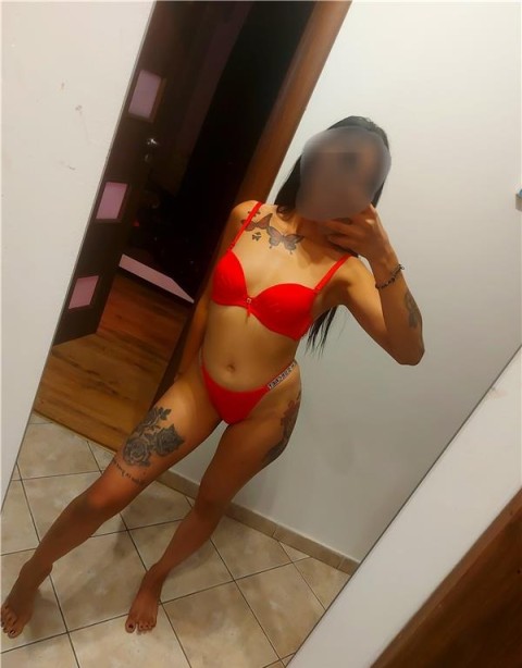 Experience the Luxury Escorts of Nuneaton with Raisa