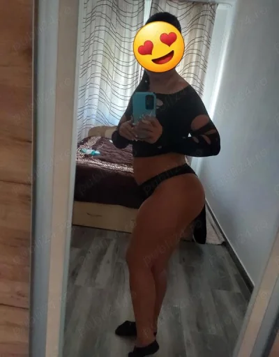 Experience the Submission of Carla in Birmingham