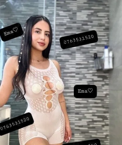 Explore the Charm of Asian Girls in London: A Leicester Experience