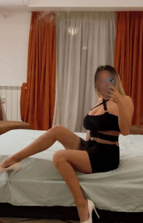 Explore the Charm of Walsall with Short Escorts