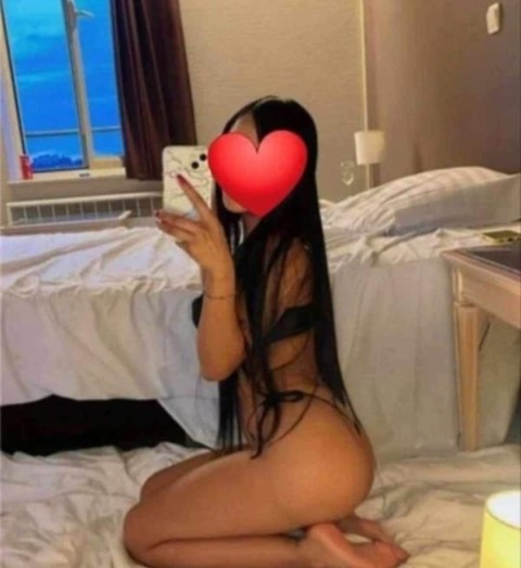Explore the Delights of Asian Escorts in Telford