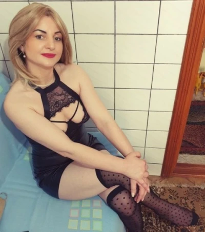 Exploring Pleasure: Meet a 19 Year Old Escort in Wolverhampton