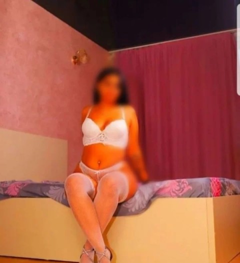 Exquisite Polish Escorts UK: Meet Your Perfect Companion