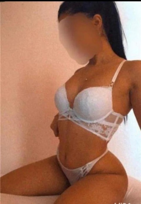 Find the Best Mistress Services UK in Derby with Sonia