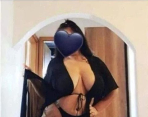 Girlfriend Experience London with Sorina in Dudley