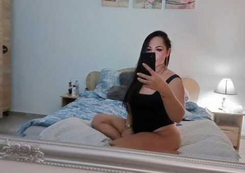 Gorgeous Escorts with a Natural Tan in Birmingham