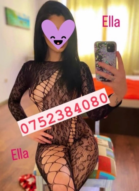 Goth Escorts – Meet Camy in Telford for an Unforgettable Experience