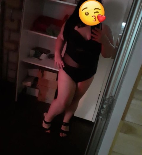 Independent Bournemouth Companion Awaiting You in Solihull