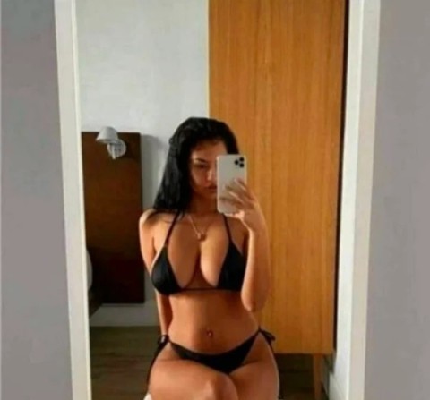 Independent Escorts Ready to Enchant You in Stafford!