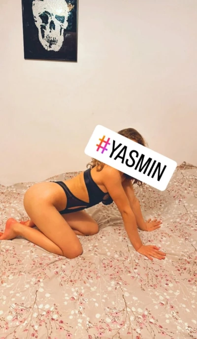 Indulge in French Kissing with an Elite Companion
