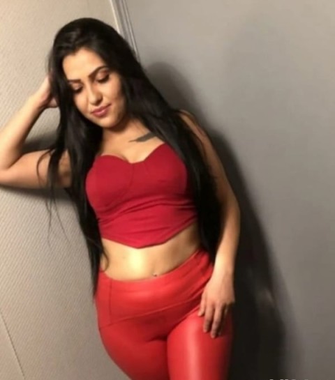 M25 escorts: Discover a New Experience in Solihull