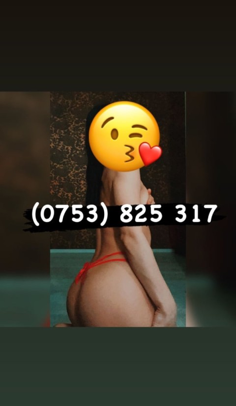 Meet Discreet m4 corridor Escorts for Late Night Adventures
