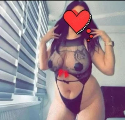 Meet Larisa: Your Independent Escort with a Shaved Pussy in Walsall