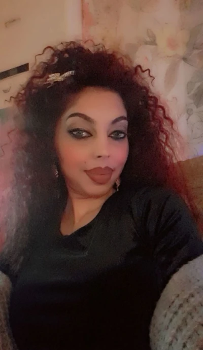 Meet the hotel friendly girls in Redditch