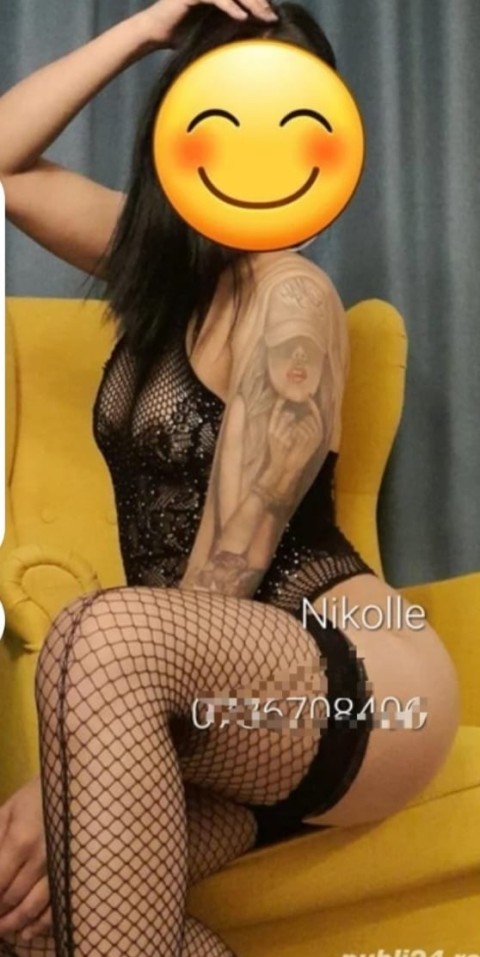 Minnie: Your Derby Delight with a Spanking Twist