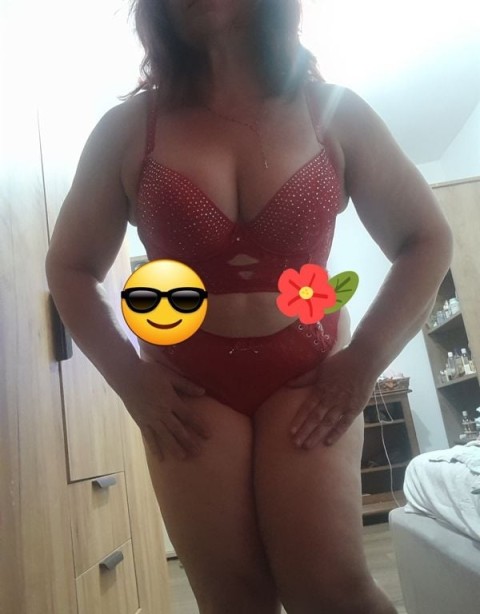 Mirabella: Your Exclusive Escorts Experience in Lichfield