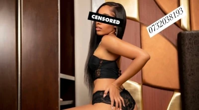 petite and busty beauty in Lichfield