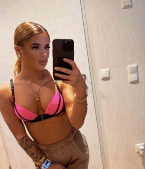 Petite and Busty Companion Ready to Delight in Banbury
