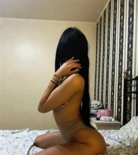 Petite Frames Seeking Fun in Rugby