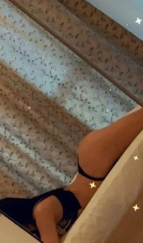 Short Notice Escorts Ready to Pamper You in Stafford