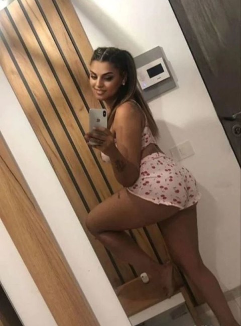 Smoking Hot 40+ Escorts in Coventry