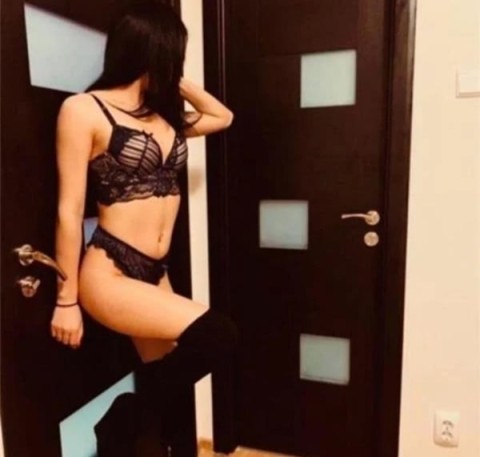 Smoking Hot Companion for You in Leicester