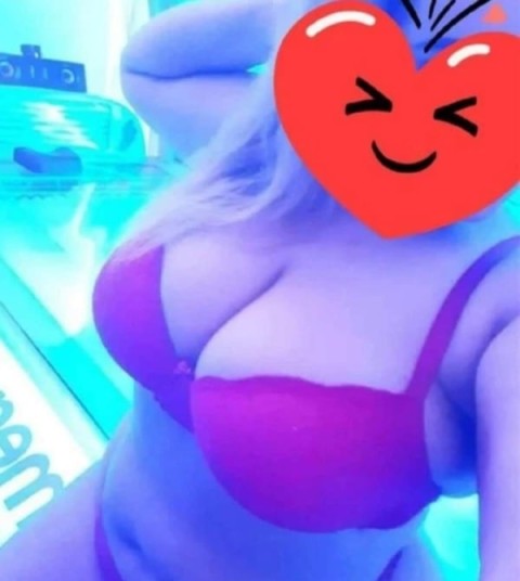 Special Offer Escorts: Bella in Redditch