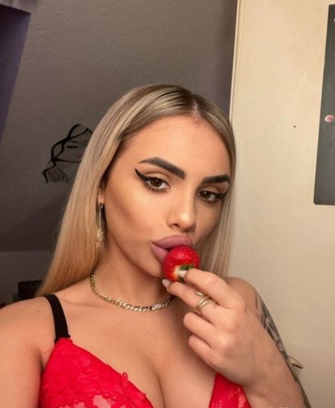 Stag Party Escorts for Unforgettable Nights in Walsall