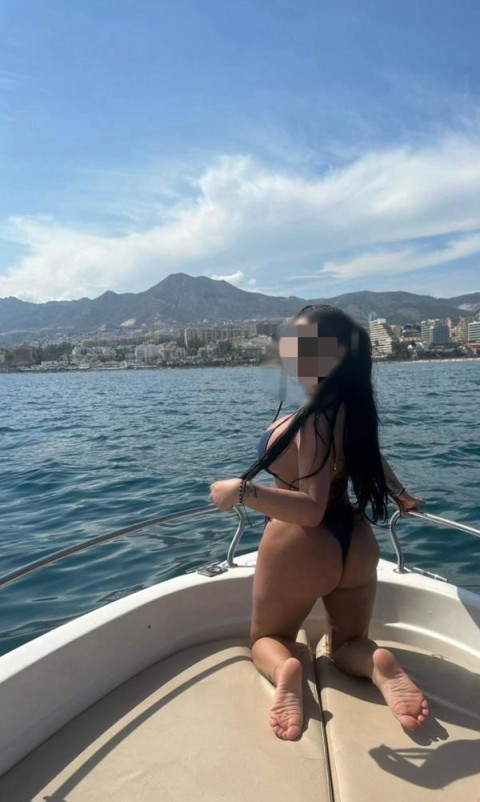 Tattoos and Elegance: Discover the Allure of Leicester’s Finest