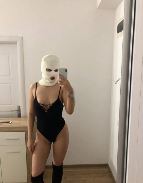 Top Rated Escorts UK: Meet Our Charming New Companion