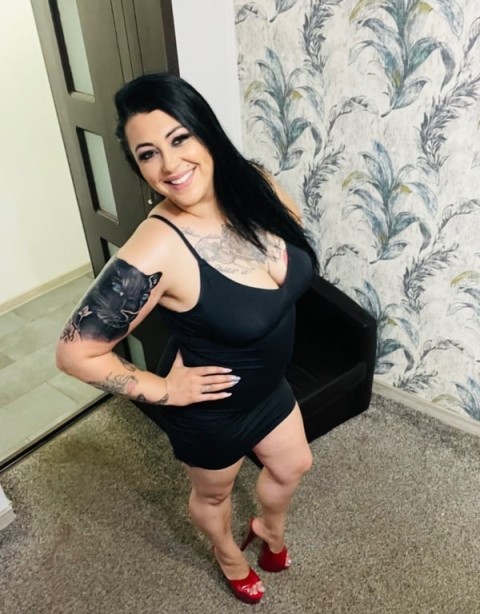 Travel Dates UK: A Hotwife Experience Awaits in Stafford