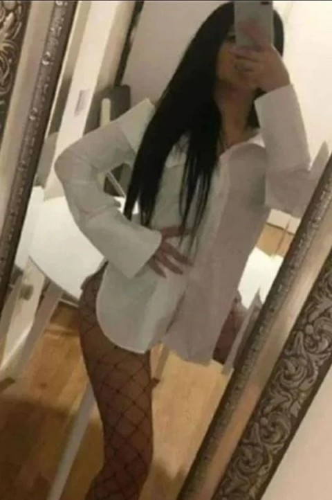 Verified Latina Escort in Walsall