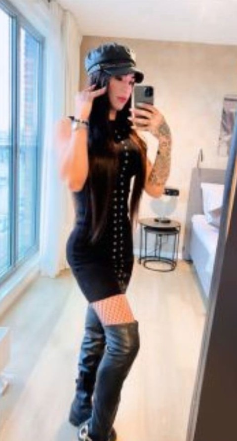 Verified Photos Escorts: Your Best Local Experience in Halesowen
