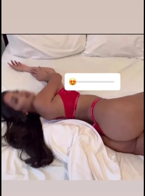 Weekend Availability with a Bruneta in Derby