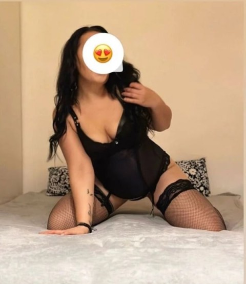 Wolverhampton Escorts with a Touch of Class