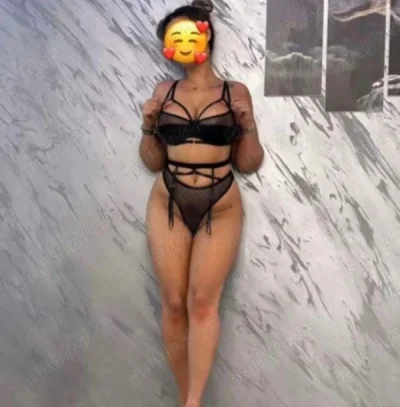 Your fetish friendly dominatrix in Coventry awaits